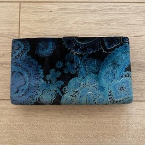 Vintage banana velvet republic clutch